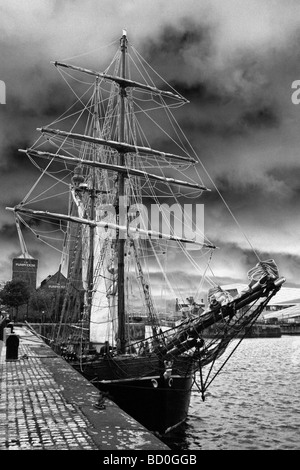 Tall Ship In Liverpool's Albert Dock, Merseyside, UK Stock Photo
