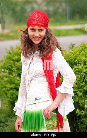 Romanian teenage Gypsy (Roma) girl at Prejmer in Transylvania Stock ...