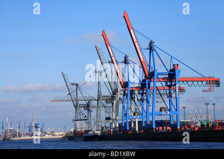 Container cranes, container terminal Burchardkai, Port of Hamburg, Germany Stock Photo