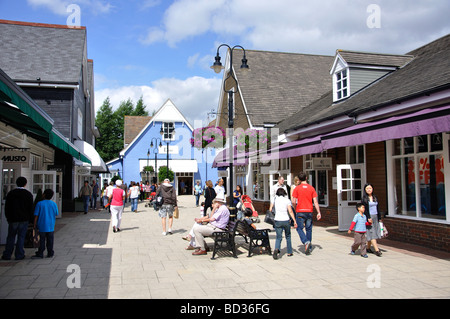 Bicester Village Shopping Centre, Bicester, Oxfordshire, England, United Kingdom Stock Photo