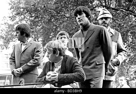 BEACH BOYS  - US pop group about 1967. from l: Carl Wilson, Al Jardine, Carl  Wilson,  Dennis Wilson and Mike Love Stock Photo