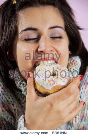 Phrase and Young nn girl spread think, that The Young nn girl spread something