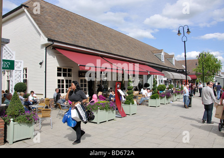 Bicester Village Shopping Centre, Bicester, Oxfordshire, England, United Kingdom Stock Photo