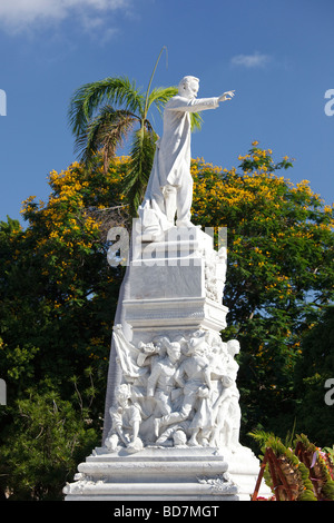statue of José Martí in Parque Central Stock Photo