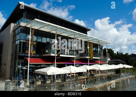 Dining at the Dundrum shopping centre, Dublin, Ireland Stock Photo