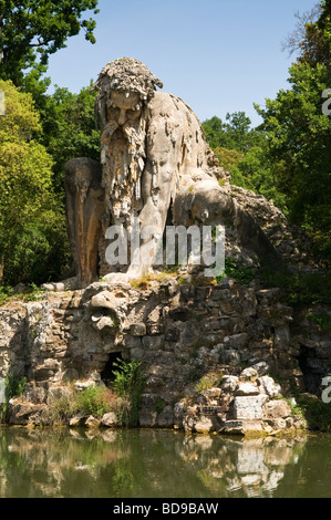 Il Gigante dell Appennino Villa Demidoff Pratolino Florence Tuscany Italy Stock Photo