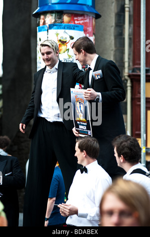 Festival Fringe performers in the Royal Mile Edinburgh Stock Photo