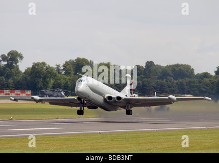 XV226 Royal Air Force Hawker Siddeley BAE Systems Nimrod MR2 maritime patrol aircraft at RAF Fairford. Stock Photo