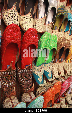 Traditional Souk in Dubai selling shoes Stock Photo