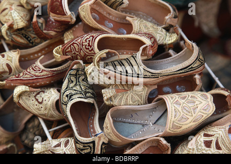 Traditional Souk in Dubai selling shoes Stock Photo