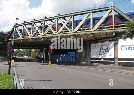 A First Great Western train passes over the Iron Bridge, Uxbridge Road, Southall, Middlesex, UK. Stock Photo