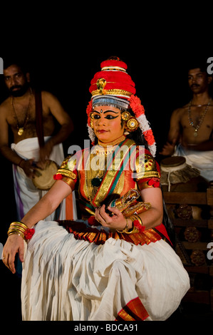 Nangyar Koothu - solo performance, classical dance drama of Kerala Stock Photo