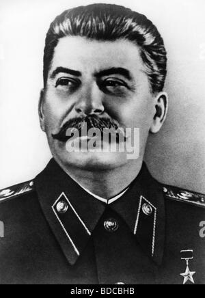 Stalin (Iosif Vissarionovich Jughashvili), 18.12.1878 - 5.3.1953, Soviet politician, Secretary General of the CPSU 3.4.1922 - 5.3.1953, portrait, 1943, , Stock Photo