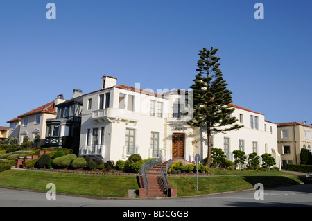 Expensive houses of the rich and famous along Sea Cliff Avenue and El Camino Del Mar in San Francisco. California. USA. Stock Photo