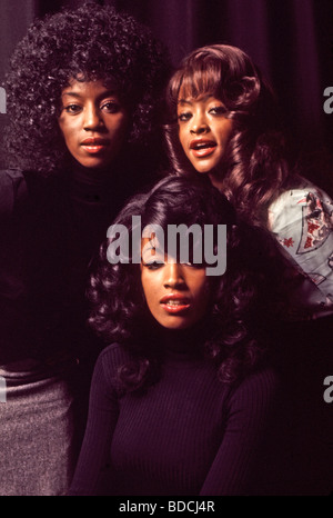 Three Degrees Us Vocal Group In From Left Fayette Pinkney Valerie Holiday Sheila