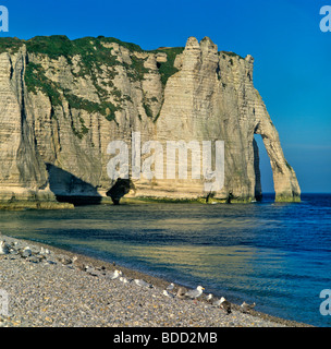 Arches at Etretat in Normandy Stock Photo - Alamy