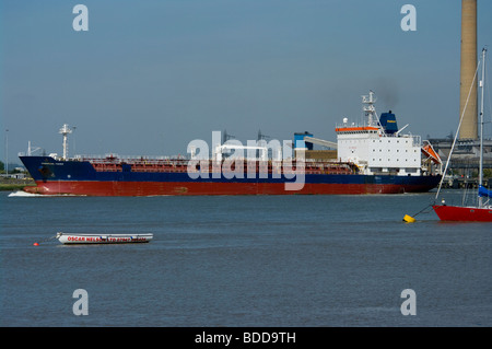 The Chemical Oil Product Tanker Pembroke Fisher Cruising Up The River Thames Essex England Stock Photo