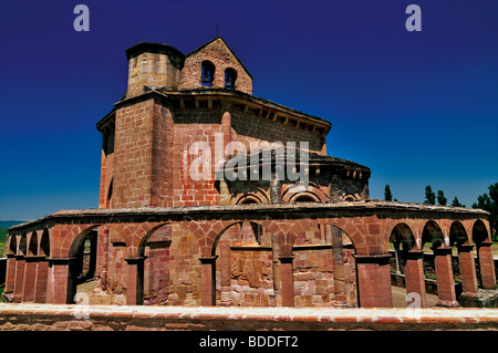 Spain, St. James Way: Romanesque church Iglesia Santa Maria de Eunate Stock Photo