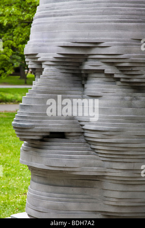 Statue of ARTHUR FIEDLER the conductor of the Boston Pops orchestra in CHARLES RIVER PARK - BOSTON, MASSACHUSETTS Stock Photo