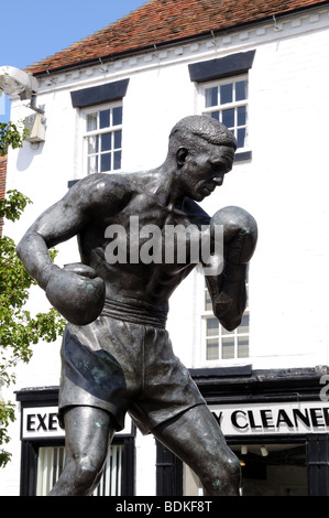 Bronze statue of Randolph Turpin Middleweight World Champion Market Place Warwick England Stock Photo