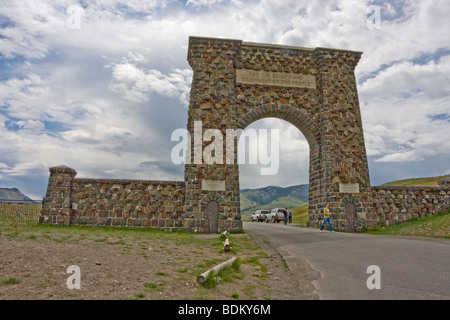 Historic arch at entry to Yellowstone National Park, Gardiner, Montana. Cornerstone laid by President Theodore Roosevelt in 1903 Stock Photo
