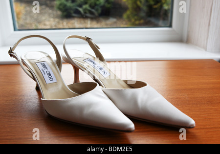 cream bridal shoes