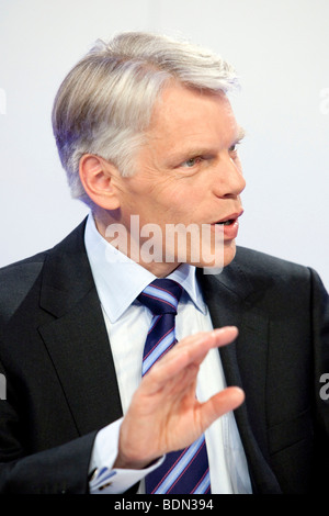 Andreas Barner, chairman of Boehringer Ingelheim GmbH, during the annual press conference on 21.04.2009 in Ingelheim, Rhineland Stock Photo