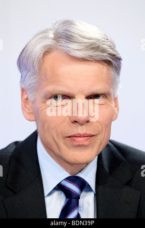 Andreas Barner, chairman of Boehringer Ingelheim GmbH, during the annual press conference on 21.04.2009 in Ingelheim, Rhineland Stock Photo