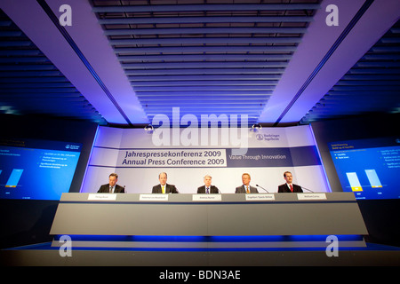 Philip Baum, company spokesman, left, Hubertus von Baumbach, 2nd from left, CFO, Andreas Barner, center, Chairman, Engelbert Tj Stock Photo