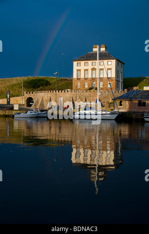 Gunsgreen House in the fishing port of Eyemouth on the South East coast of Scotland. Stock Photo