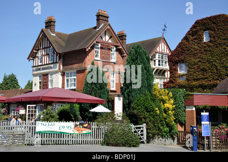 The Raven Hotel, Station Road, Hook, Hampshire, England, United Kingdom Stock Photo