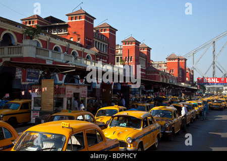 Taxi Stand at Howrah Railway Station in Calcutta India Stock Photo