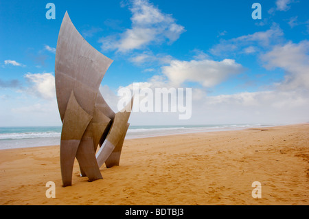 Leas Braves - Anibre Bannon sculptures on Omaha Beach - Normandy France Stock Photo