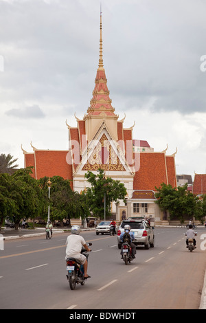 One of the main streets in Phnom Penh, Cambodia Stock Photo