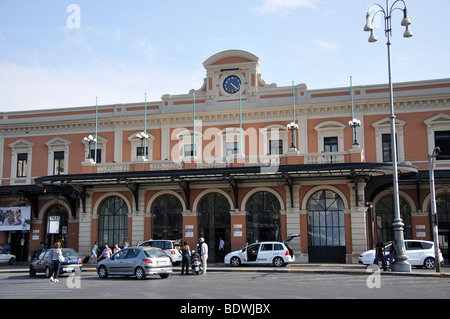 Railway Station, Barletta, Barletta-Andria-Trani Province, Puglia Region, Italy Stock Photo