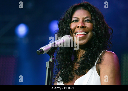 U.S. singer Natalie Cole performing live at Live at Sunset in the courtyard of the National Museum of Zurich, Switzerland, Euro Stock Photo