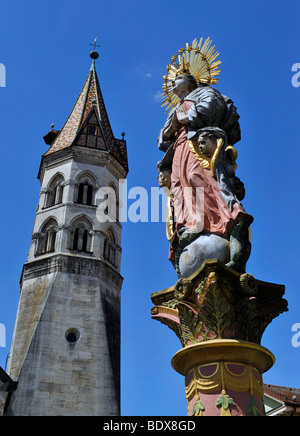 St. Johanniskirche, St. John's church, with Johannisturm belfry, Romanesque, Marienbrunnen fountain, Schwaebisch Gmuend, Baden- Stock Photo