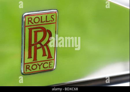 Rolls Royce emblem badge on the front of this classic vintage british car Stock Photo