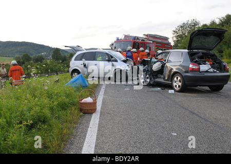 Couple was killed in traffic accident, head-on collision on the L 1184 road between Miedelsbach and Rudersberg, Baden-Wuerttemb Stock Photo