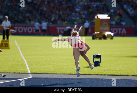 Swiss heptathlon athlete Linda Zueblin throwing her javelin for a record of 53.01 meters at the Athletics World Championships 2 Stock Photo