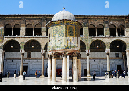 Treasure house of the Ottomans in the courtyard of the Umayyad-Mosque ...