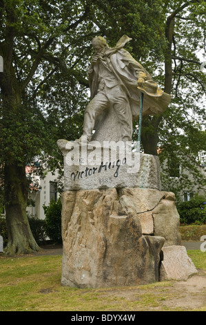 dh Candie Park ST PETER PORT GUERNSEY Victor Hugos statue Candie Park monument hugo Stock Photo