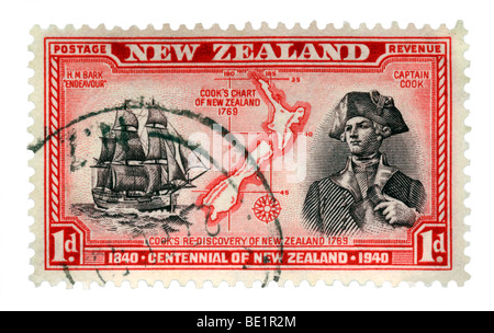 1940 New Zealand postage stamp featuring a portrait of explorer Captain James Cook Stock Photo