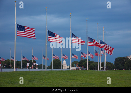 Flags flying at half-mast  at the Washington Monument after the funeral of Senator Edward Kennedy Stock Photo