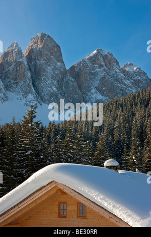 Le Odle Group / Geisler Spitzen, Val di Funes, Italian Dolomites mountains, Trentino-Alto Adige, South Tirol, Italy Stock Photo