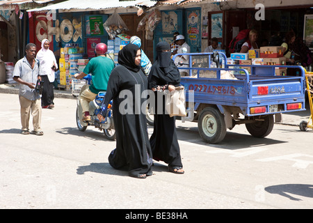 Market in the Benjamin Mkapa Rd in Stonetown, Stone Town, Zanzibar, Tanzania, Africa Stock Photo