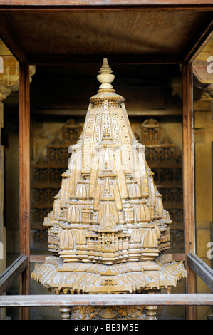 Marble temple sculpture in a Jain Temple, Jaisalmer, Rajasthan, North India, India, South Asia, Asia Stock Photo