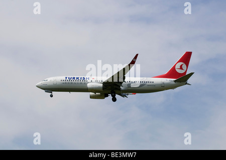 Aircraft with winglets, Turkish Airlines Boeing 737-800/8F2, ID: TC-JFK, partly Turkish state airline, Tuerk Hava Yollari AO, T Stock Photo