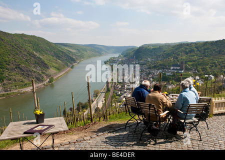 View from day tripper's restaurant over the wine town of Oberwesel am Rhein, in front of Schoenbrunn Castle, Oberwesel, Rhein-H Stock Photo