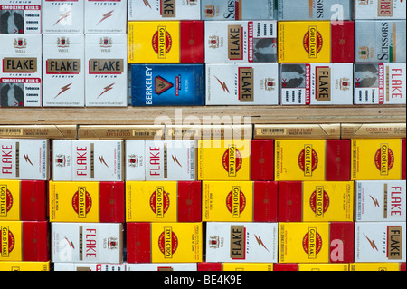 oldest cigarette brands in india Indian cigarette packets hi-res stock photography and images